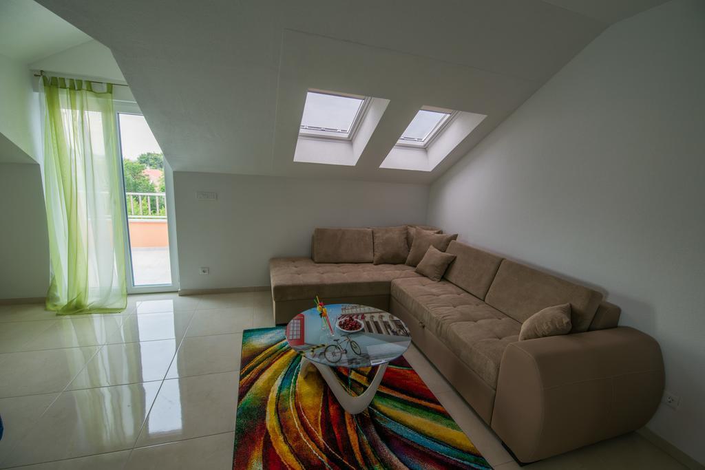 Villa Ljubica Vodice Buitenkant foto