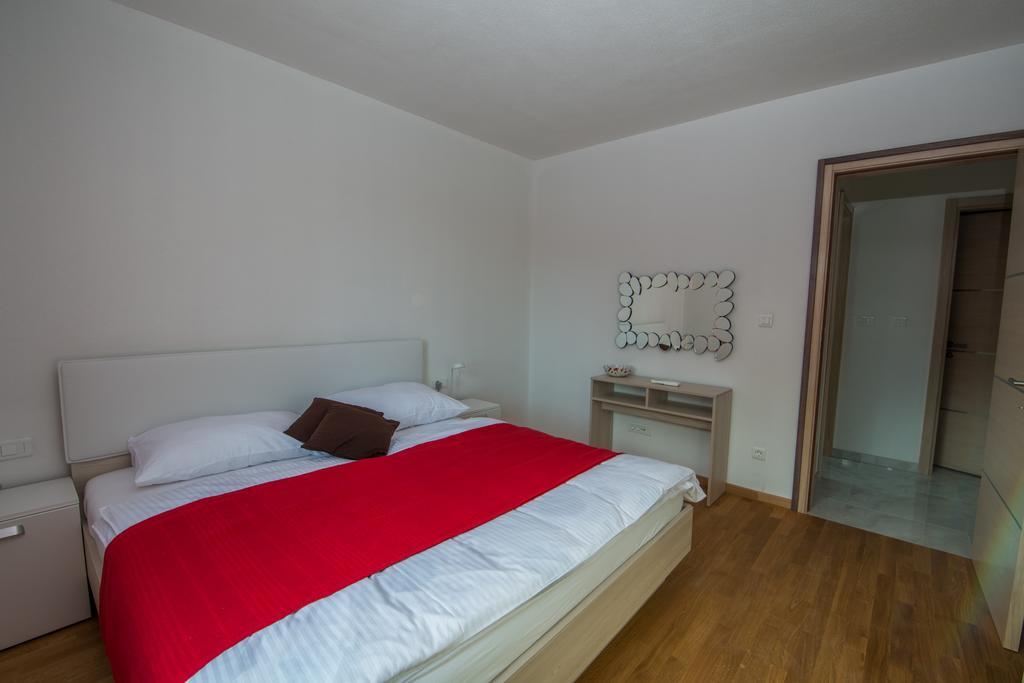 Villa Ljubica Vodice Buitenkant foto