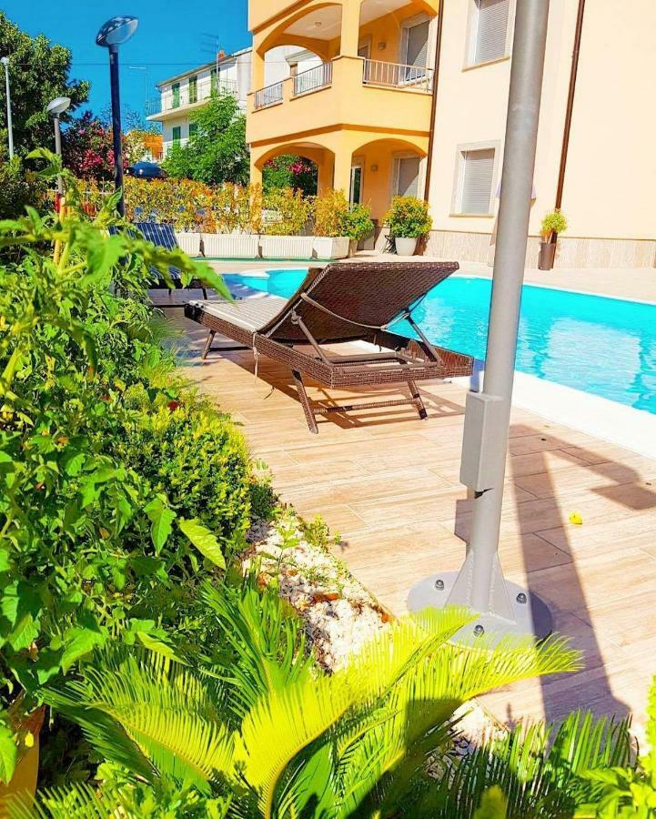 Villa Ljubica Vodice Buitenkant foto